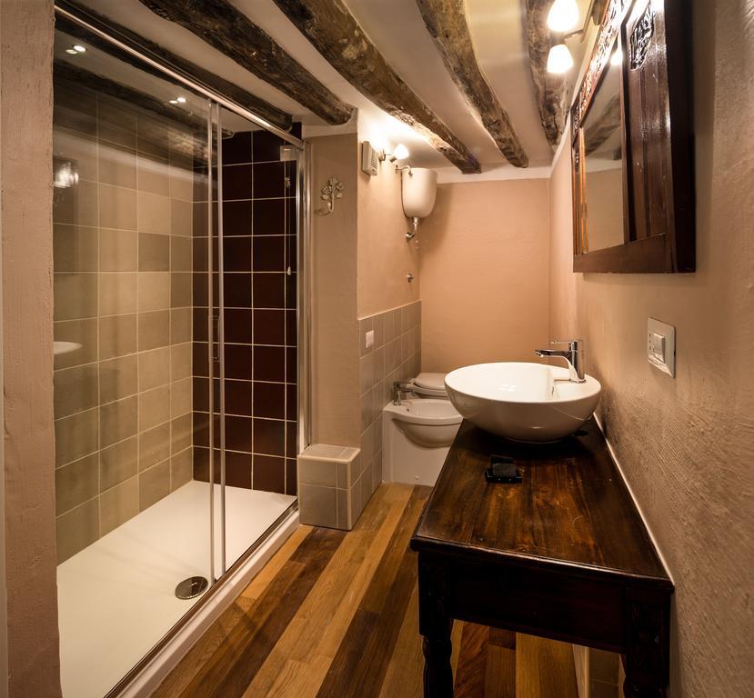 Relais Santa Croce 2*